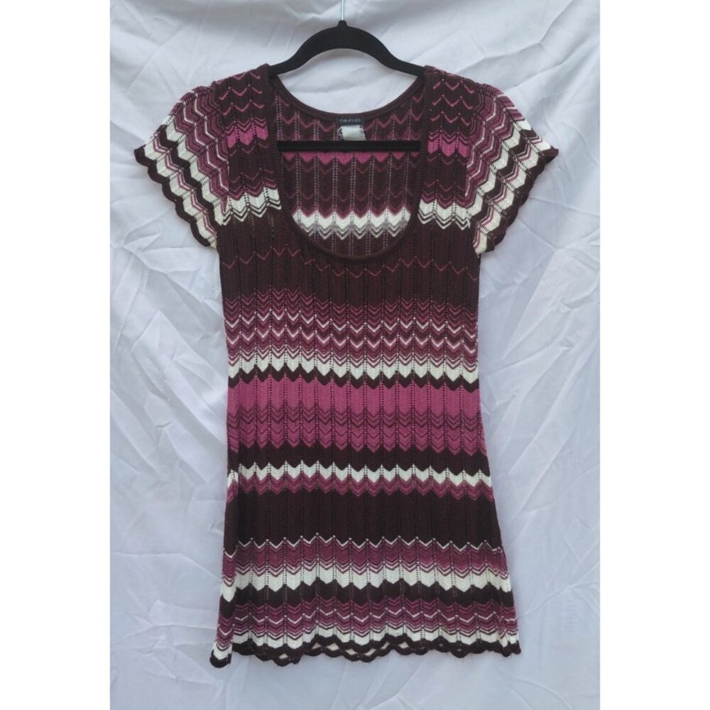Y2K Maurices Short Sleeve Scoop Neck Ripple Knit Top Maroon Long Striped Sheer